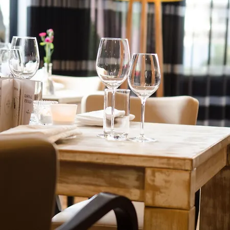 فندق Fletcher Hotel-restaurant 4*