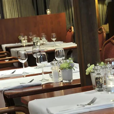 호텔 Fletcher Hotel-restaurant