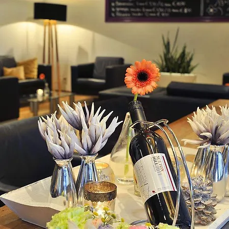 Fletcher Hotel-restaurant 4* فيرت